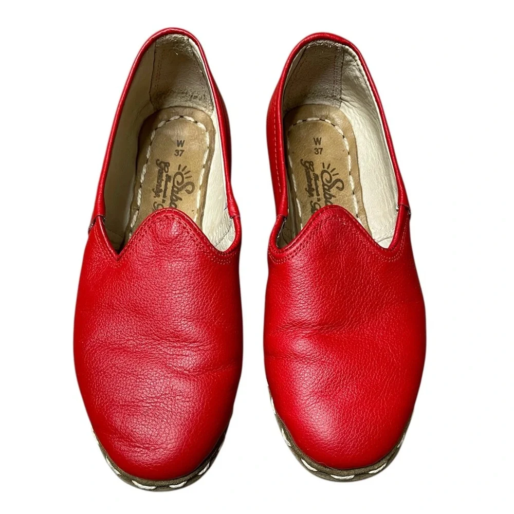 Sabah Felli Red Leather Slip-On Shoes Women’s Size 37 (US 6-6.5) Retail $210 - Picture 3 of 13